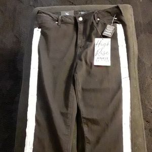 Celebrity  pink...Black Jean's